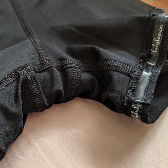 Lululemon Run: Track Attack Skirt - Picture 8 of 8